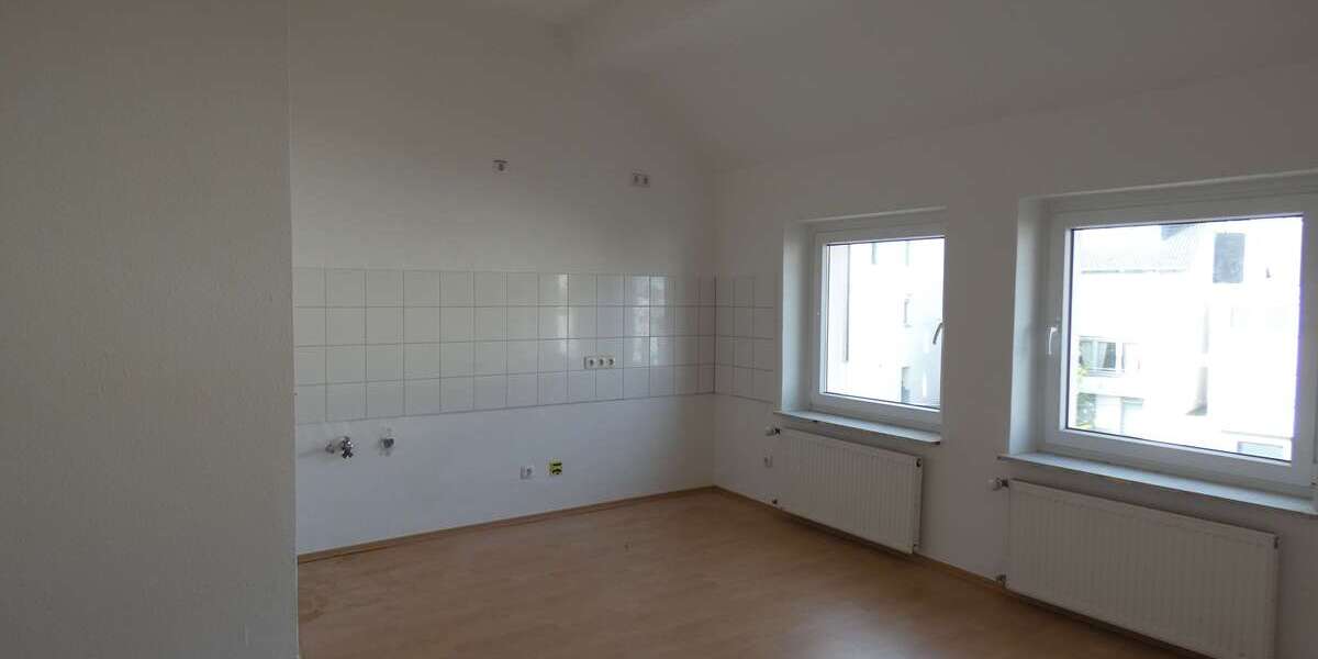 Wohnung zum Mieten in Essen-Freisenbruch 775 € 116.6 m² 4 zimmer