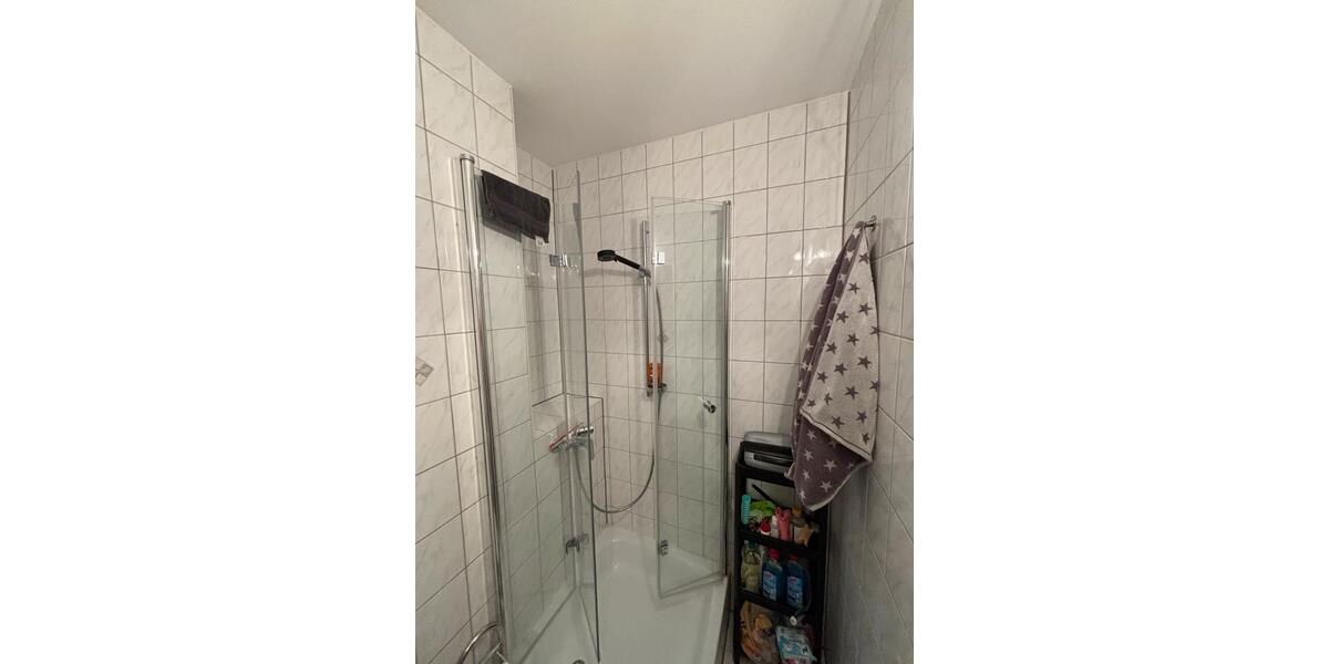 Einzimmerwohnung mit sehr guter Anbindung; 21.03. - 23.05. 1 zimmer