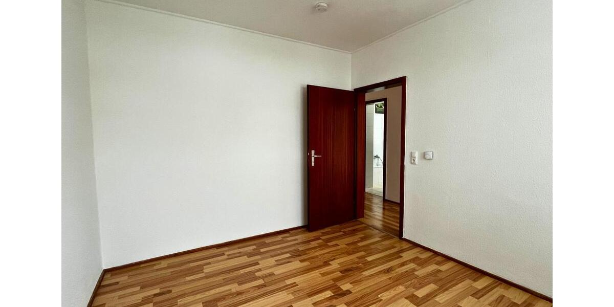 Etagenwohnung Bad Emstal - 3 Zimmer, 89 m&sup2;, 590&euro; | Angebot:24837279