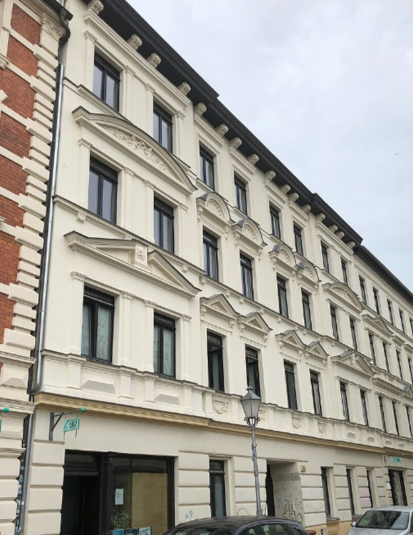 Helle 2-Zimmer-Wohnung mit neuer Küche & Böden in Buckau
