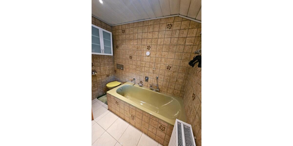 Wohnen auf Zeit Blaustein - 3 Zimmer, 164 m&sup2;, 2.150&euro; | Angebot:24856882