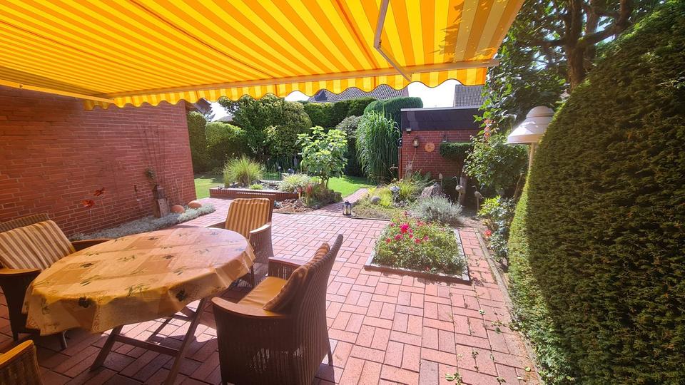 Helle Erdgeschosswohnung (148 m²) mit Garten, Terrasse, Kamin 4 zimmer