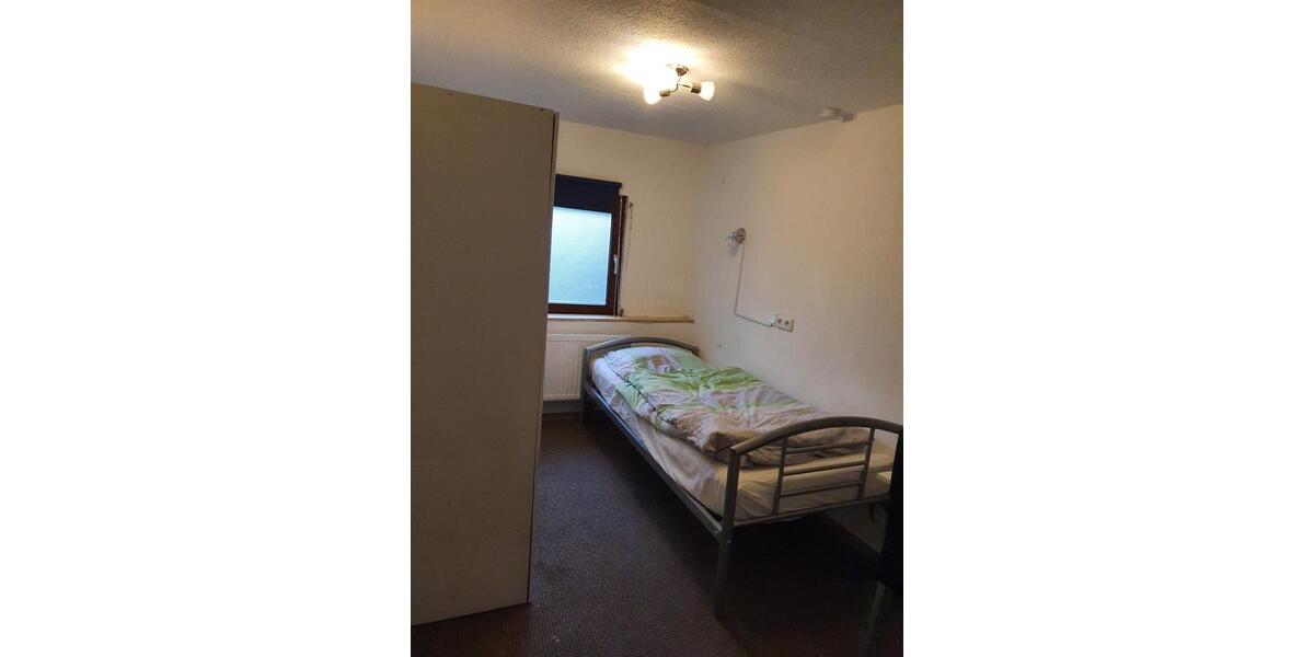 Wohnen auf Zeit Mönchengladbach Süd - 1 Zimmer, 10 m&sup2;, 310&euro; | Angebot:26679572