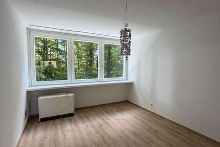 Frisch renovierte 3-Zimmer Wohnung mit Balkon [VAC-17914] 3 zimmer