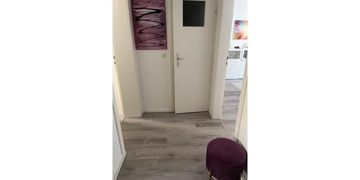 W-G Zimmer in Krefeld , NUR FÜR FRAUEN Nichtraucher 3 zimmer