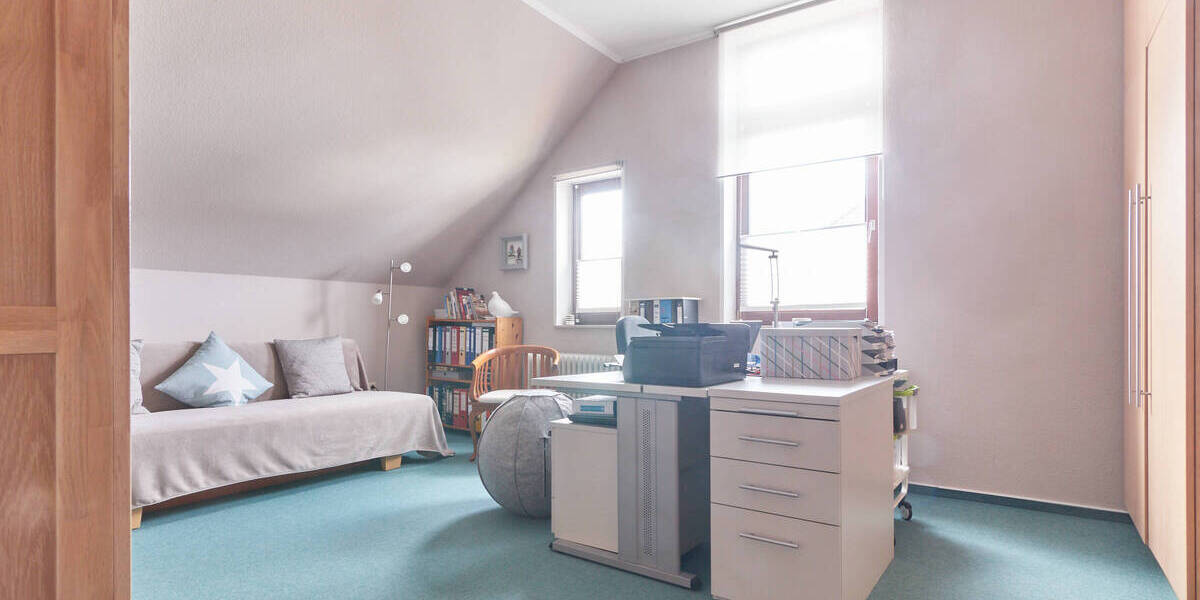 Etagenwohnung Achim - 3 Zimmer, 105 m&sup2;, 1.155&euro; | Angebot:26840765