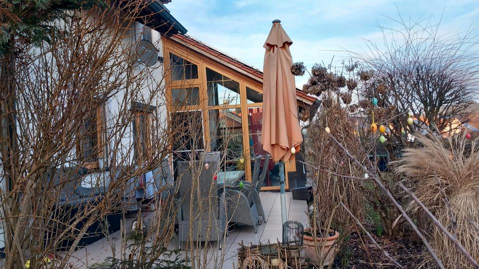 Einfamilienhaus Ortenburg - 10 Zimmer, 196 m&sup2;, 1.500&euro; | Angebot:25654867