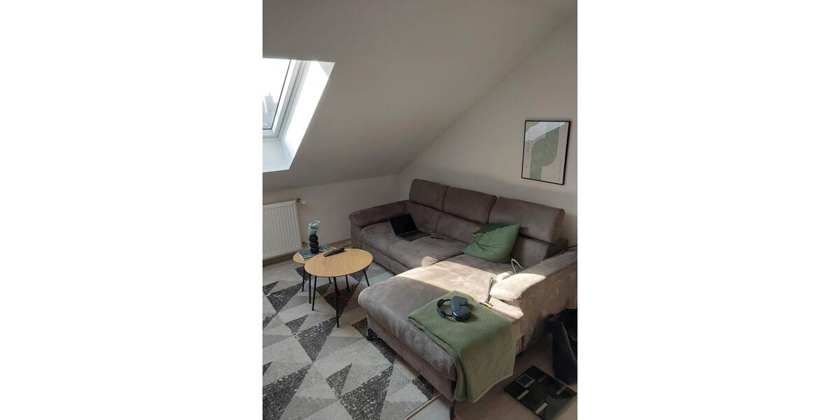 Dachgeschoßwohnung Edingen-Neckarhausen Neu-Edingen - 2 Zimmer, 50 m&sup2;, 950&euro; | Angebot:25998778