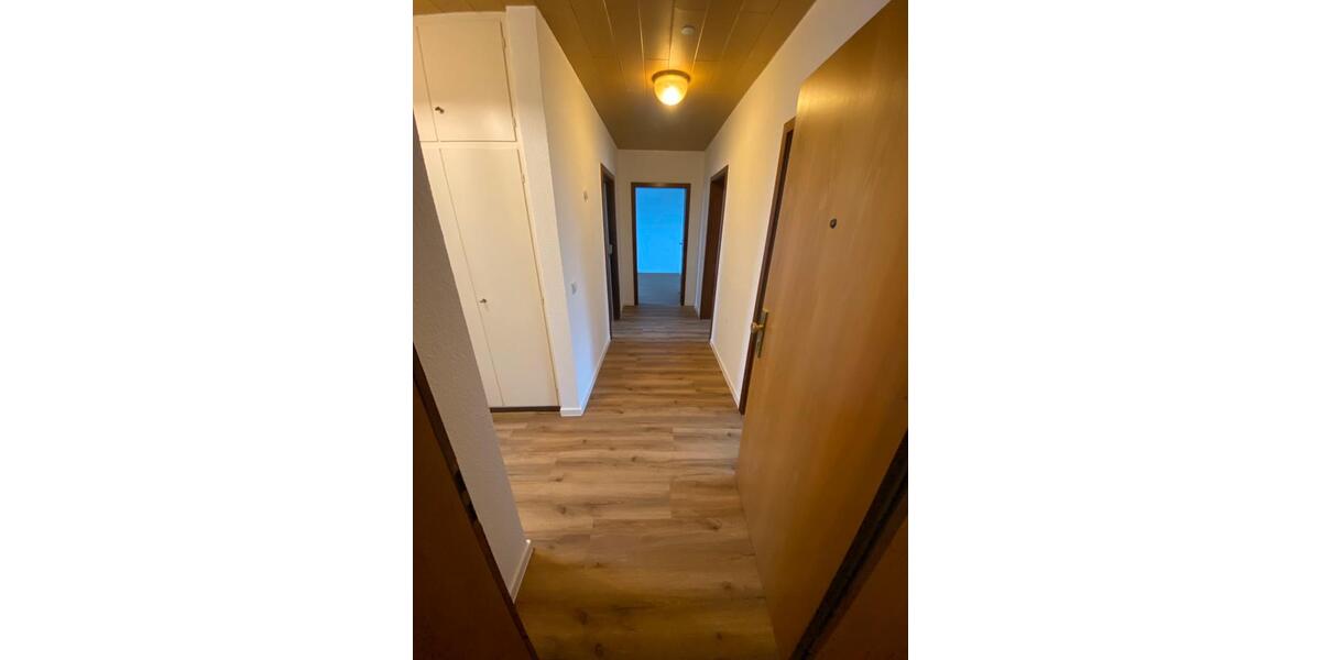 Etagenwohnung Hameln Kernstadt - 3 Zimmer, 74 m&sup2;, 800&euro; | Angebot:24878348