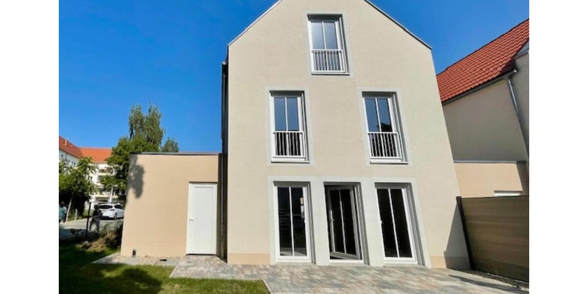 Einfamilienhaus Eilenburg - 6 Zimmer, 150 m&sup2;, 1.680&euro; | Angebot:23997894