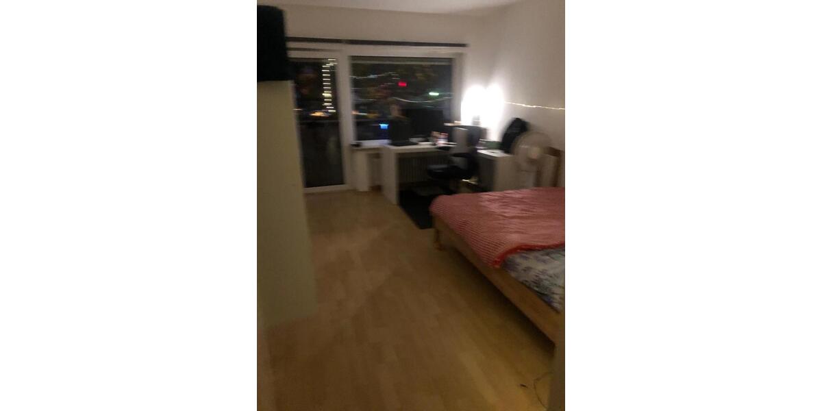 Wohnen auf Zeit Essen Stadtbezirk III - 1 Zimmer, 15 m&sup2;, 710&euro; | Angebot:26224828