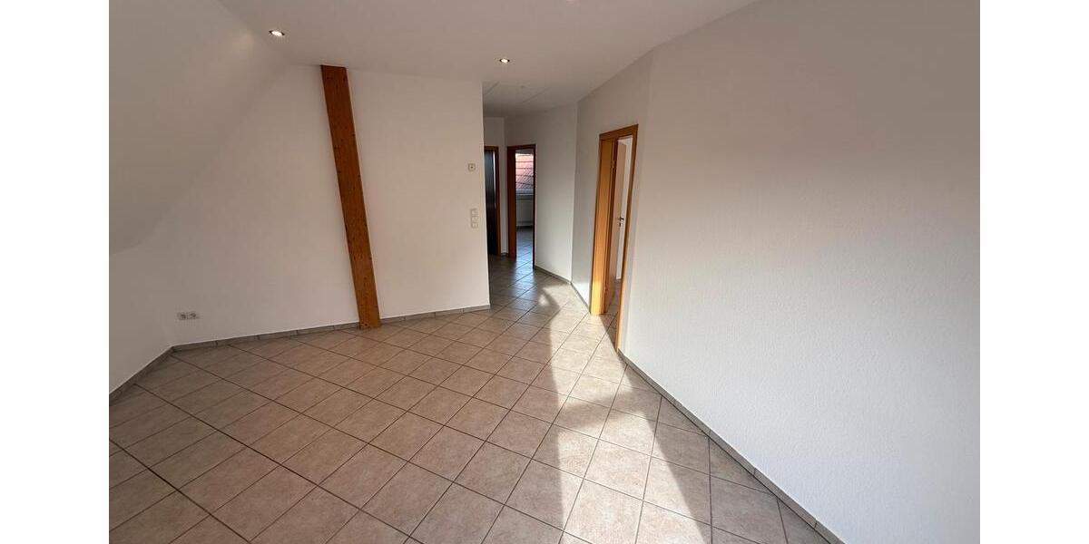 Einfamilienhaus Schwebheim - 6 Zimmer, 165 m&sup2;, 2.390&euro; | Angebot:24820196