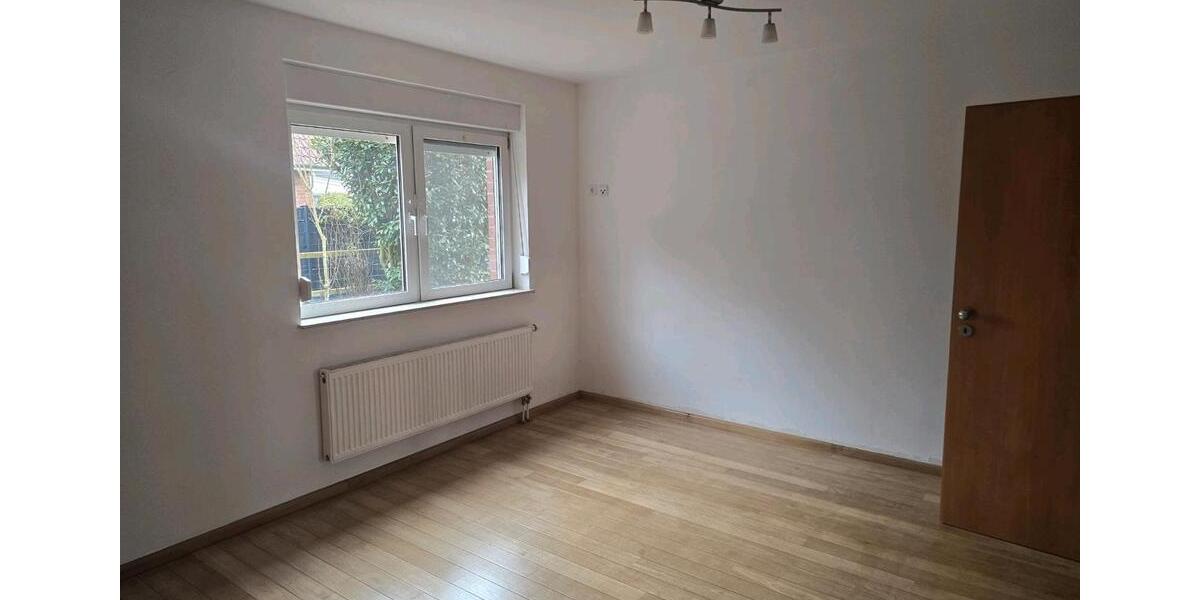 Einfamilienhaus Achim - 6 Zimmer, 167 m&sup2;, 1.900&euro; | Angebot:25643731