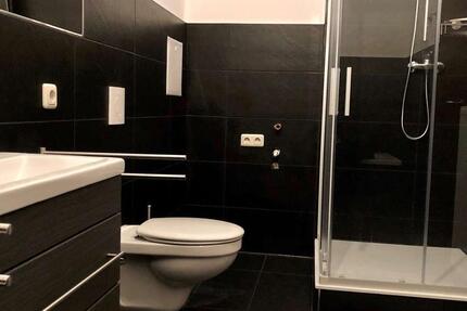 Schöne renovierte 3-Raumwohnung mit Balkon und Stellplatz 3 zimmer