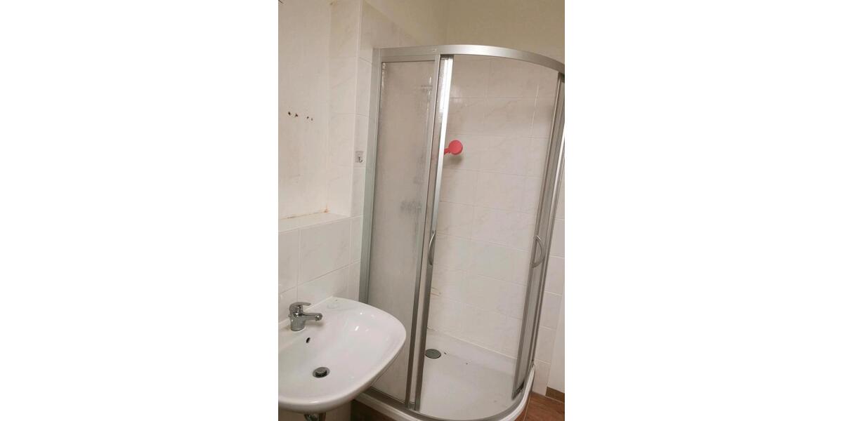 Dachgeschoßwohnung Hohenstein-Ernstthal Ernstthal - 2 Zimmer, 42 m&sup2;, 320&euro; | Angebot:26223315