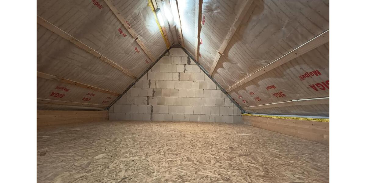 Doppelhaushälfte Zetel - 6 Zimmer, 200 m&sup2;, 1.500&euro; | Angebot:26533162