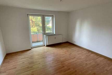 Wohnung zum Mieten in Regensburg 560,93 € 57.65 m² 3 zimmer