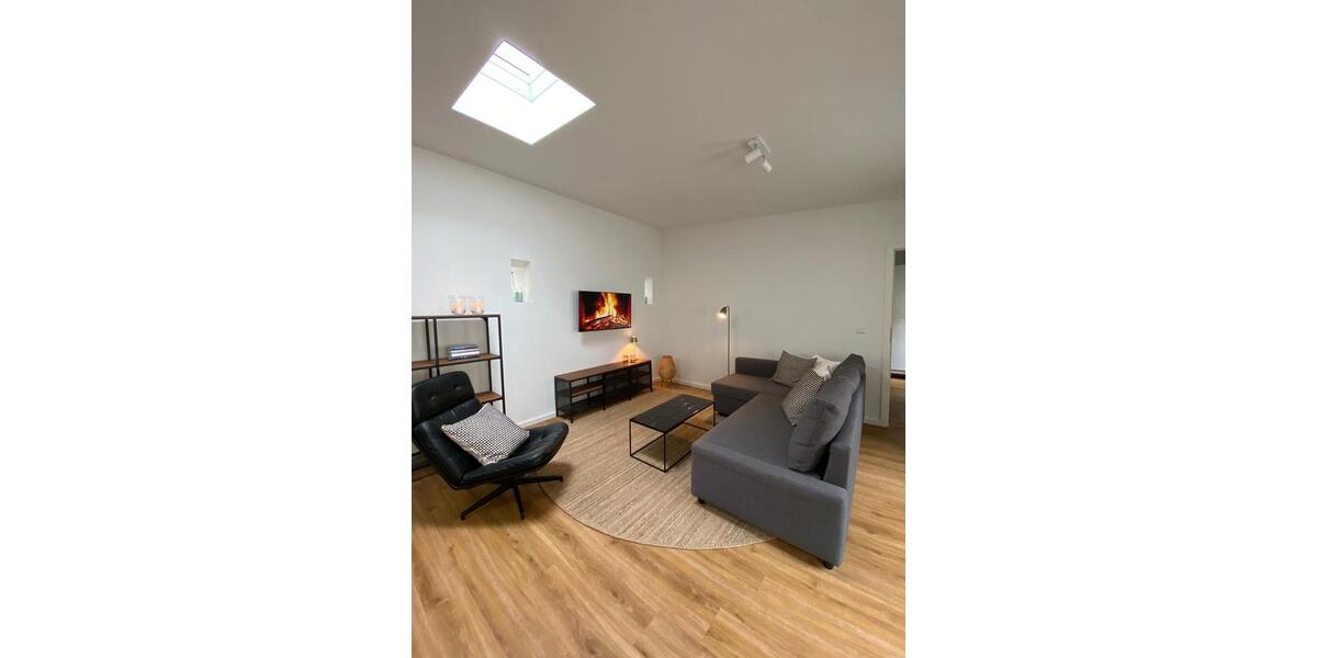 Dachgeschoßwohnung Wismar Altstadt - 2 Zimmer, 70 m&sup2;, 1.450&euro; | Angebot:24924508