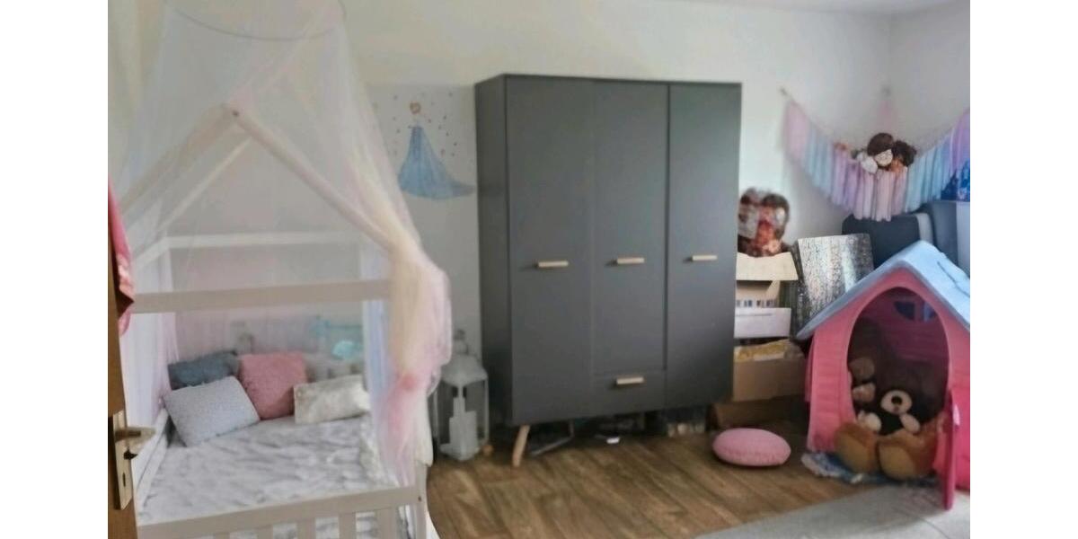 Etagenwohnung Dessau-Roßlau Dessau - 3 Zimmer, 84 m&sup2;, 745&euro; | Angebot:26631311