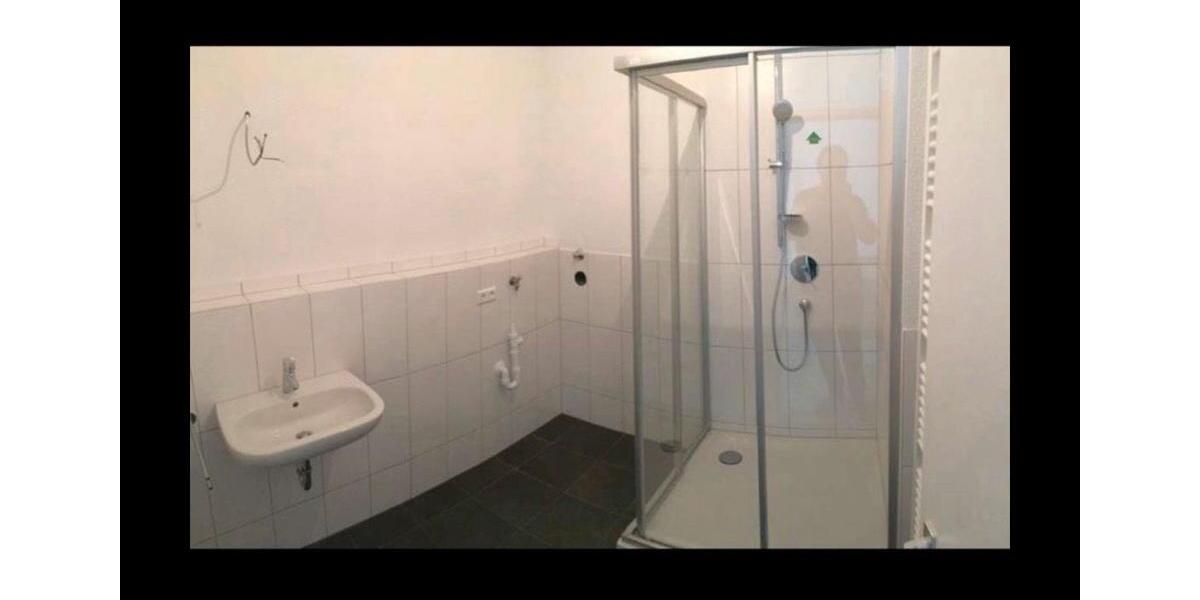 Etagenwohnung Backnang - 3 Zimmer, 96 m&sup2;, 1.100&euro; | Angebot:24767552