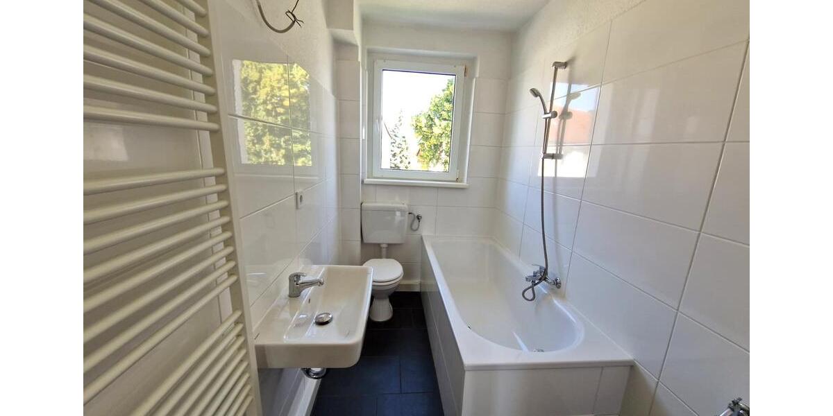 Etagenwohnung Hötensleben - 3 Zimmer, 60 m&sup2;, 358&euro; | Angebot:23630497