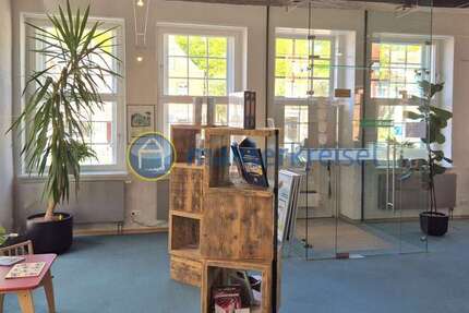 Gewerbeobjekt Esens - 1.850&euro; | Angebot:26546365