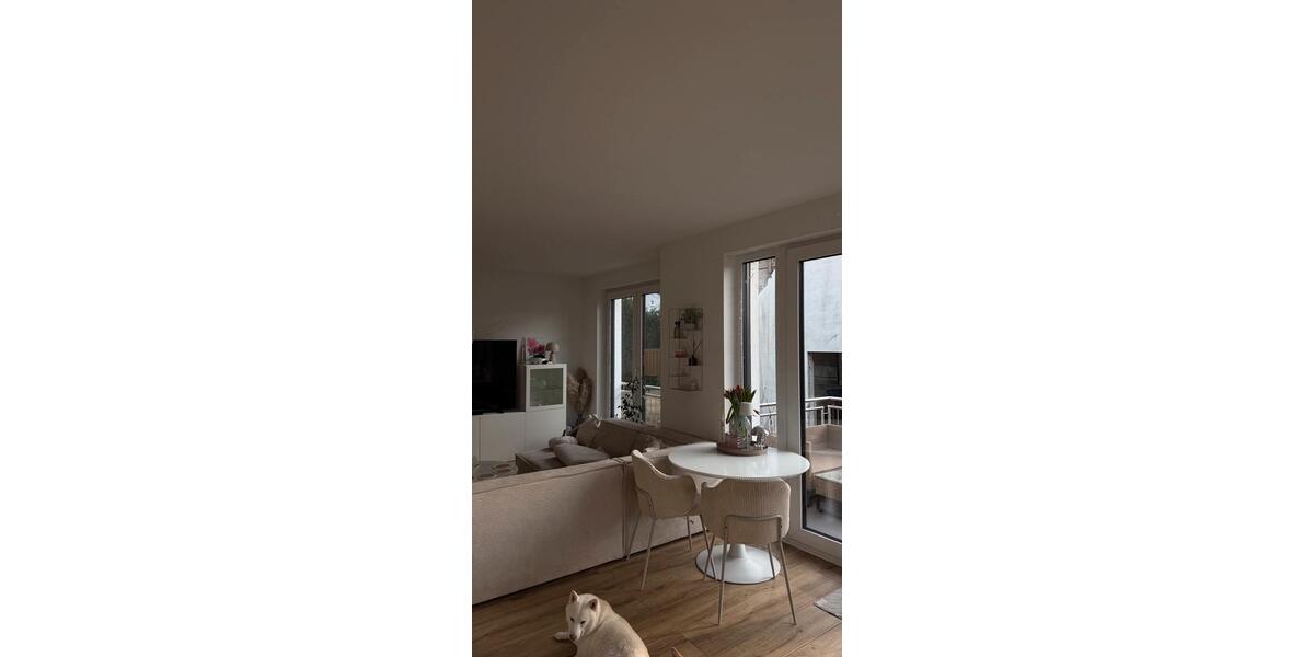 Etagenwohnung Rösrath - 3 Zimmer, 79 m&sup2;, 1.465&euro; | Angebot:24690370