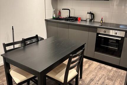 Wohnen auf Zeit Frankfurt am Main Unterliederbach - 4 Zimmer, 130 m&sup2;, 2.000&euro; | Angebot:26605389