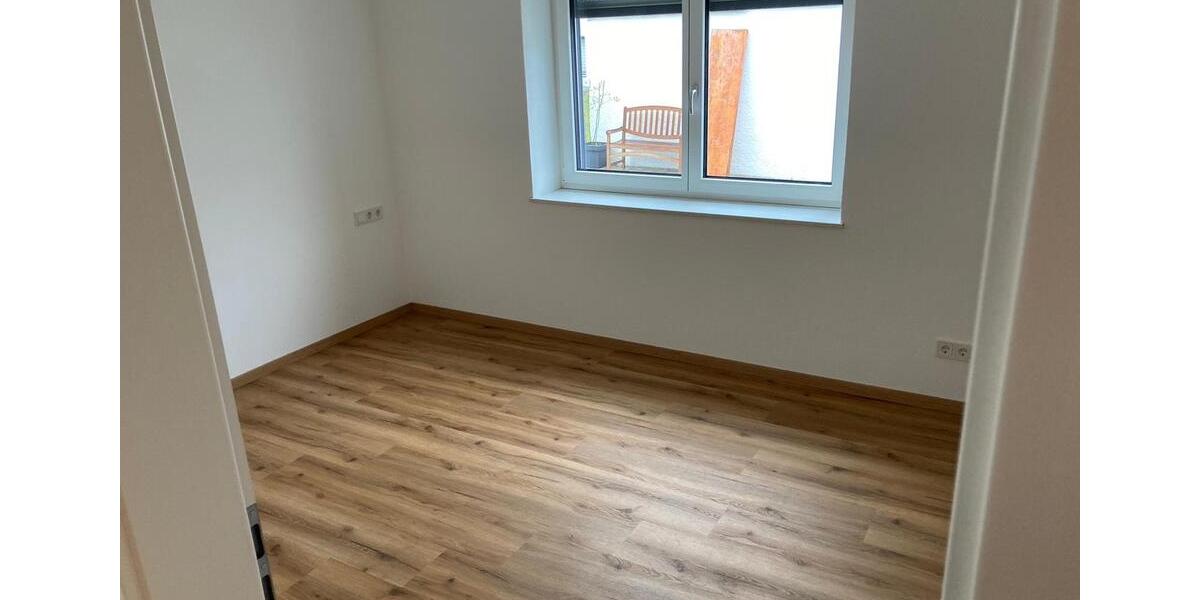 Erdgeschoßwohnung Dillingen an der Donau - 3 Zimmer, 89 m&sup2;, 1.068&euro; | Angebot:26405851