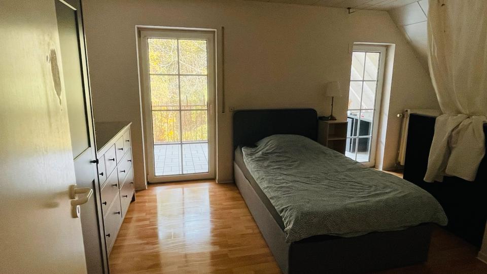 Wohnen auf Zeit Leimen - 3 Zimmer, 85 m&sup2;, 100&euro; | Angebot:24422255