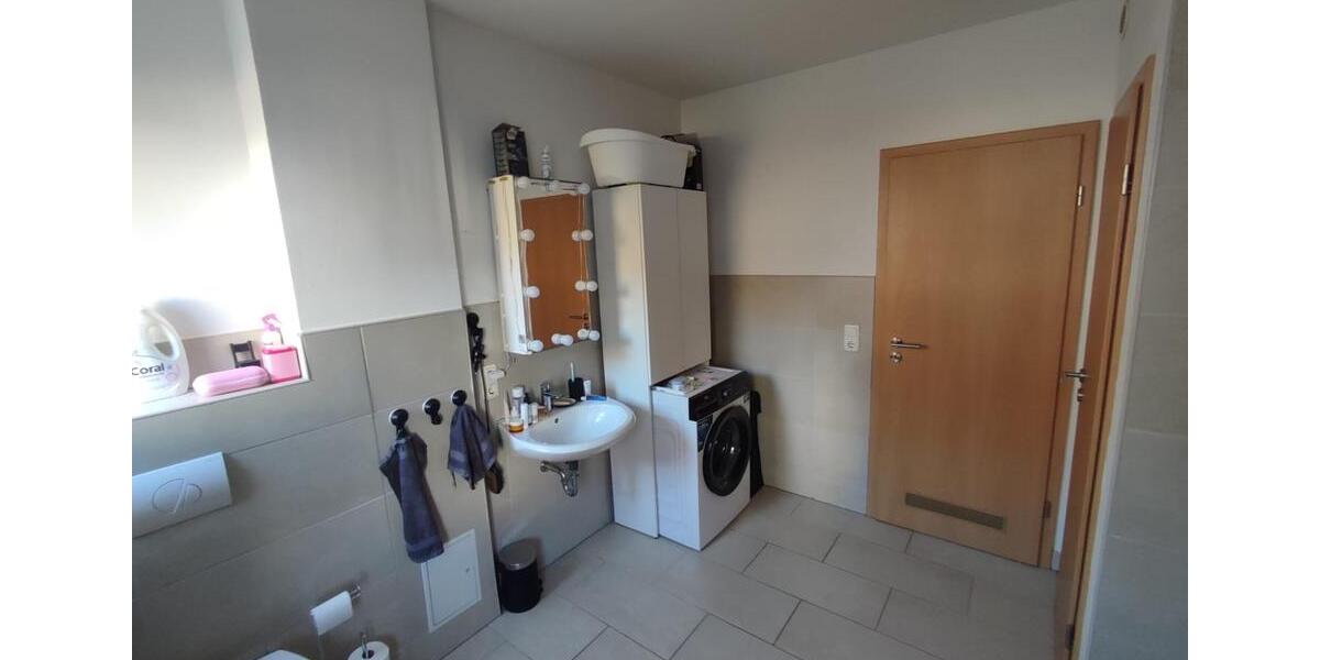 Etagenwohnung Eisenach - 1 Zimmer, 60 m&sup2;, 400&euro; | Angebot:25806476