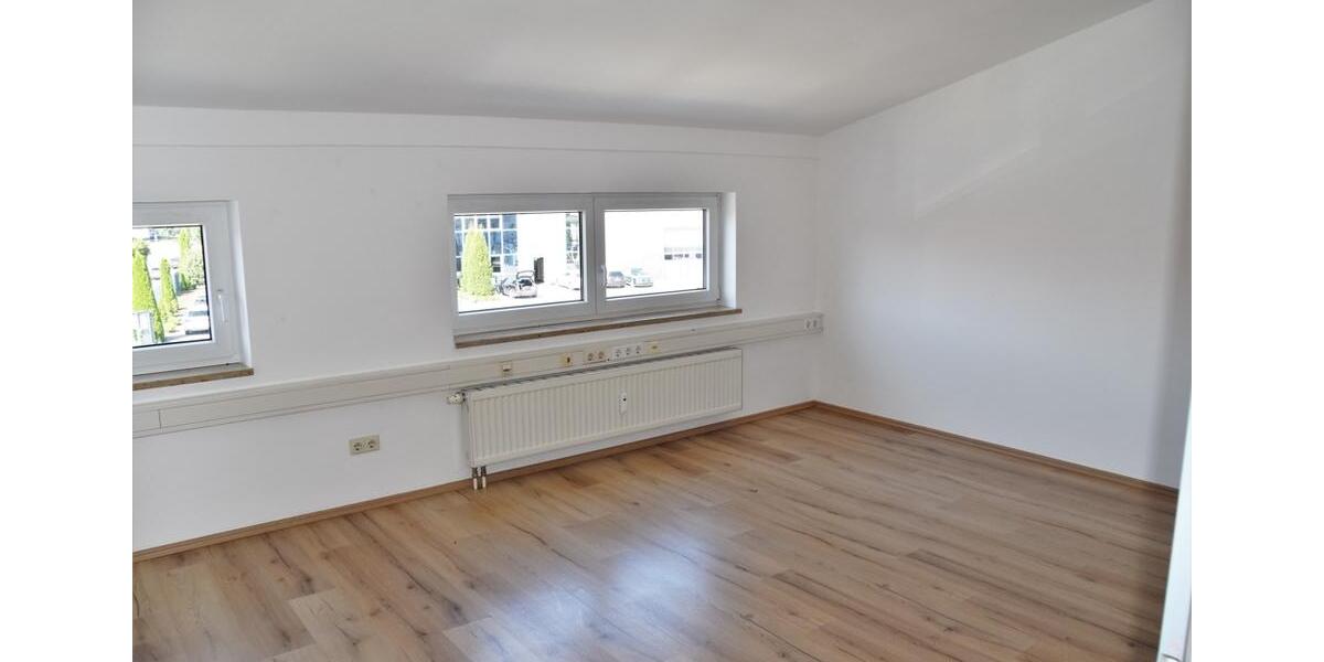 Gewerbeobjekt Karlskron - 1.000&euro; | Angebot:23120228