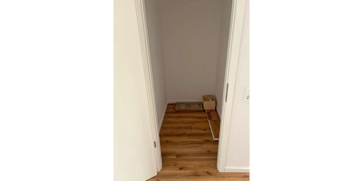Etagenwohnung Zossen - 3 Zimmer, 90 m&sup2;, 1.265&euro; | Angebot:26568335