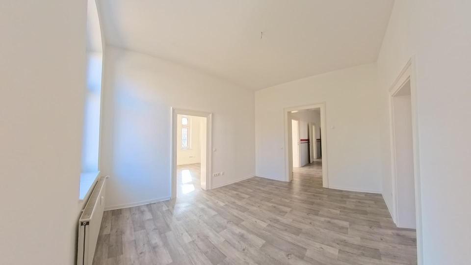 Erdgeschoßwohnung Mühlhausen (Thüringen) - 7 Zimmer, 160 m&sup2;, 890&euro; | Angebot:26033850