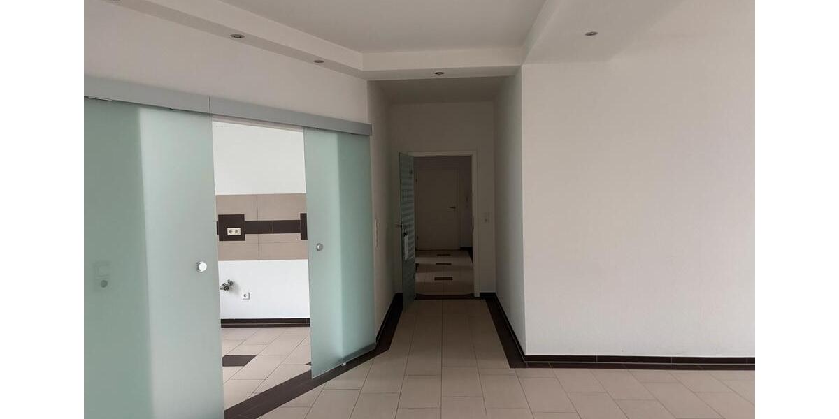 Etagenwohnung Hemer - 2 Zimmer, 85 m&sup2;, 650&euro; | Angebot:24749934