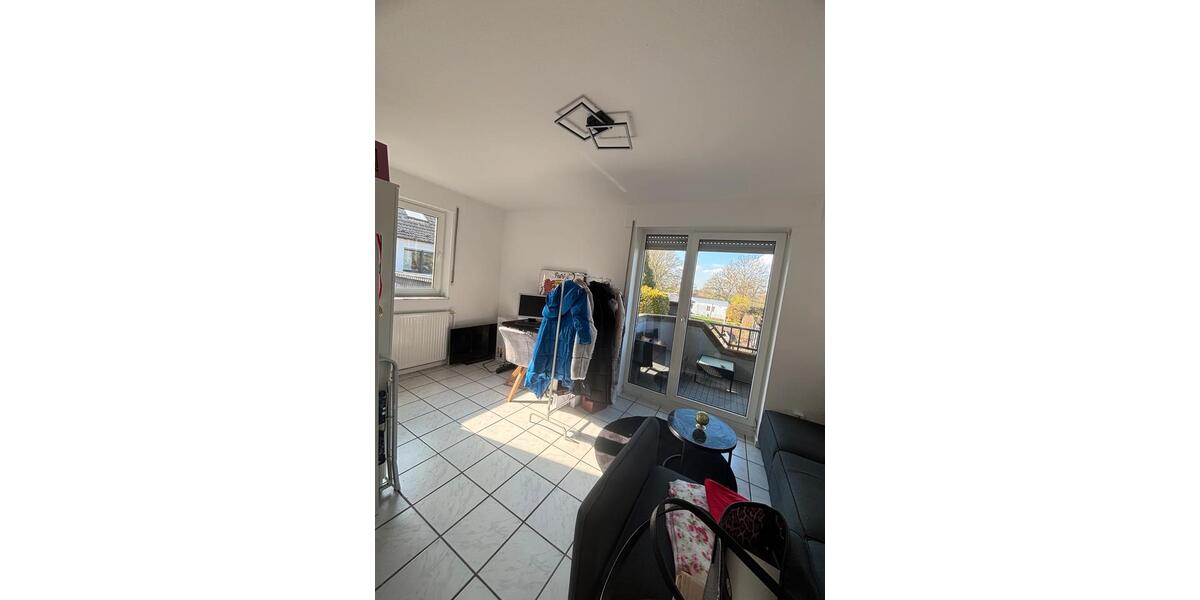 Etagenwohnung Würselen - 3 Zimmer, 77 m&sup2;, 1.010&euro; | Angebot:26227548