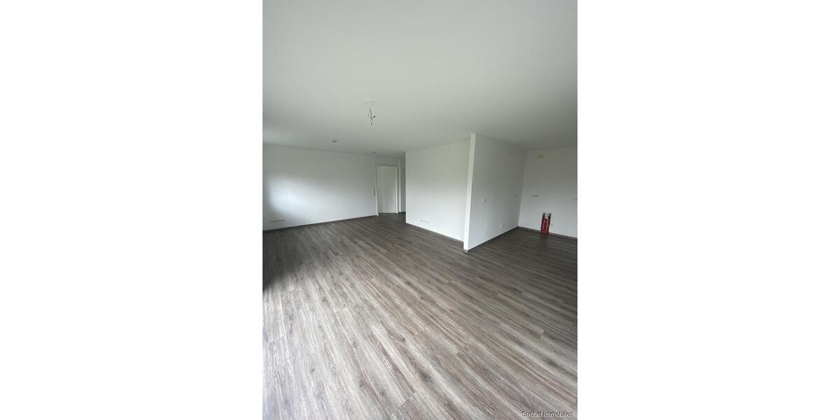 Erdgeschoßwohnung Uffenheim - 3 Zimmer, 86 m&sup2;, 800&euro; | Angebot:26563868