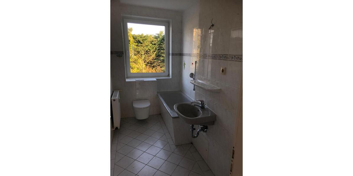 Etagenwohnung Bad Sülze - 3 Zimmer, 60 m&sup2;, 372&euro; | Angebot:19443914