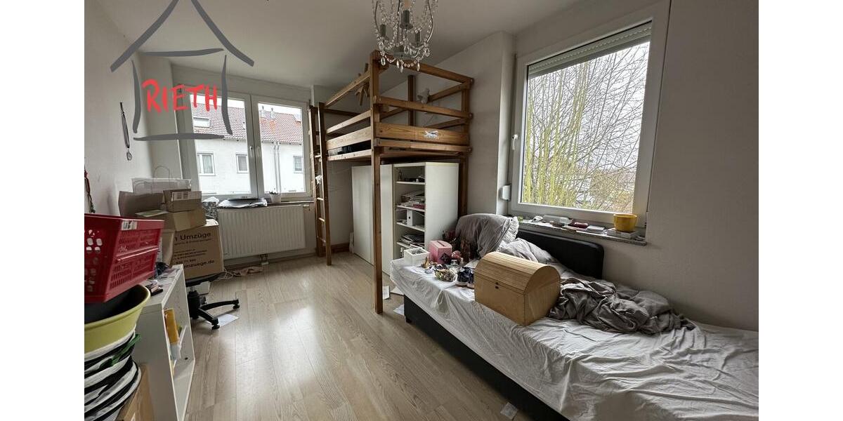 Reihenhaus Asperg - 5.5 Zimmer, 146 m&sup2;, 1.850&euro; | Angebot:25611156