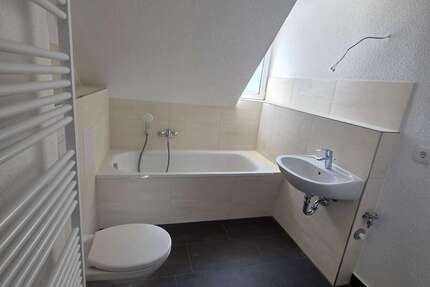 Wohnung Wolfen Wolfen - 3 Zimmer, 53 m&sup2;, 395&euro; | Angebot:26944646
