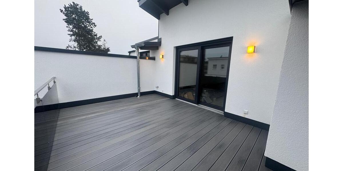 Reihenhaus Offenbach am Main Bieber - 7 Zimmer, 200 m&sup2;, 3.000&euro; | Angebot:24214804