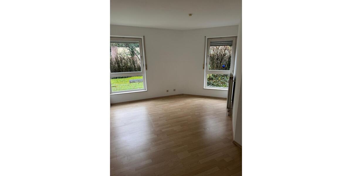 Terassenwohnung Bad Homburg - Einbauküche, Stellplatz , Haustier 2 zimmer