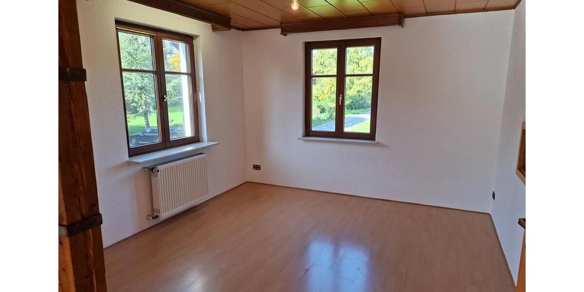 Terrassenwohnung Engen - 2 Zimmer, 76 m&sup2;, 690&euro; | Angebot:24525222