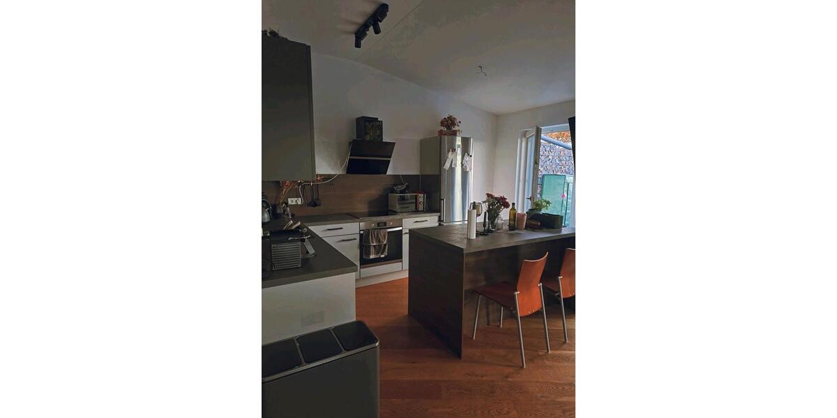 Wohnen auf Zeit Hemau - 1 Zimmer, 90 m&sup2;, 390&euro; | Angebot:23359603