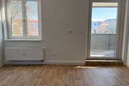 Wohnung Dessau-Roßlau Roßlau - 2 Zimmer, 73 m&sup2;, 558&euro; | Angebot:27250047