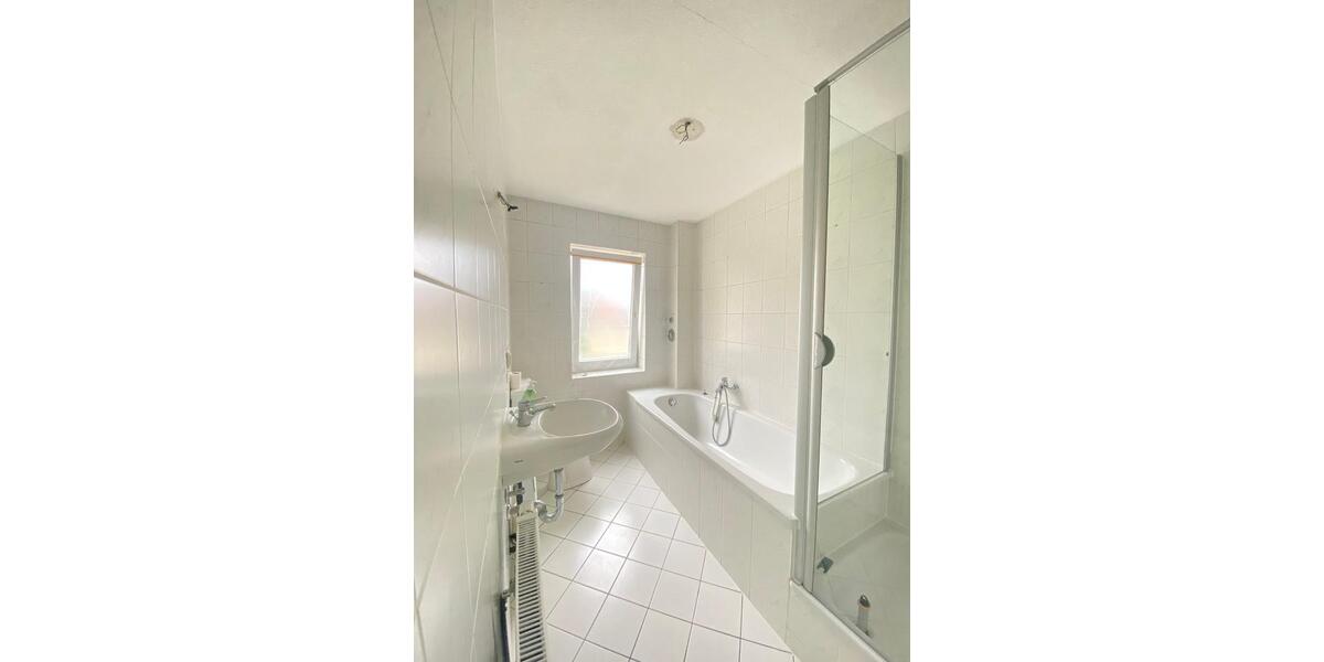 Etagenwohnung Genthin - 3 Zimmer, 63 m&sup2;, 462&euro; | Angebot:24803336