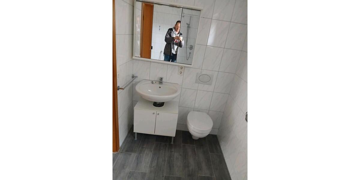 Etagenwohnung Rainau - 3 Zimmer, 68 m&sup2;, 580&euro; | Angebot:25171976