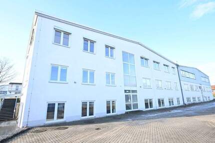 Gewerbeobjekt Berg bei Neumarkt in der Oberpfalz / Meilenhofen Berg - 9.900&euro; | Angebot:25769019