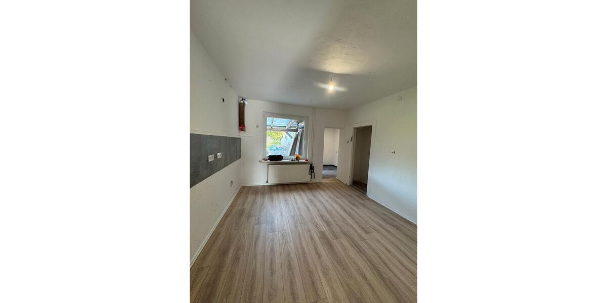 Einfamilienhaus Lamstedt - 6 Zimmer, 210 m&sup2;, 2.100&euro; | Angebot:26690437