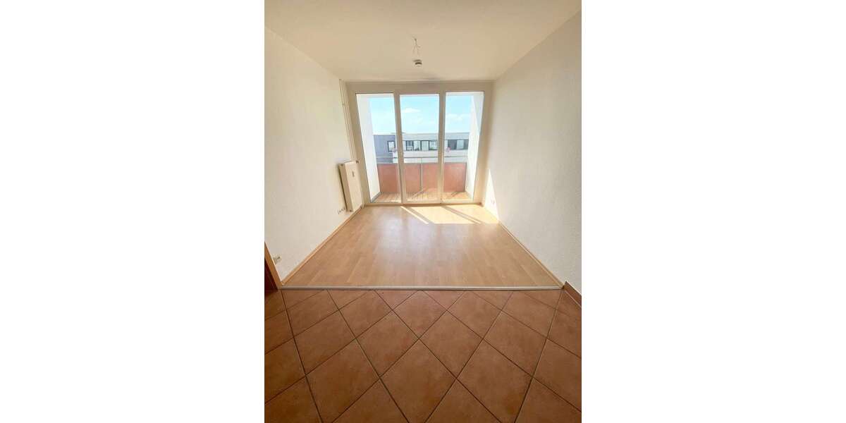 Etagenwohnung Rostock Steintor-Vorstadt - 2 Zimmer, 32 m&sup2;, 400&euro; | Angebot:26020837